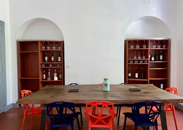 Le Palace Hostel Καρκασόν